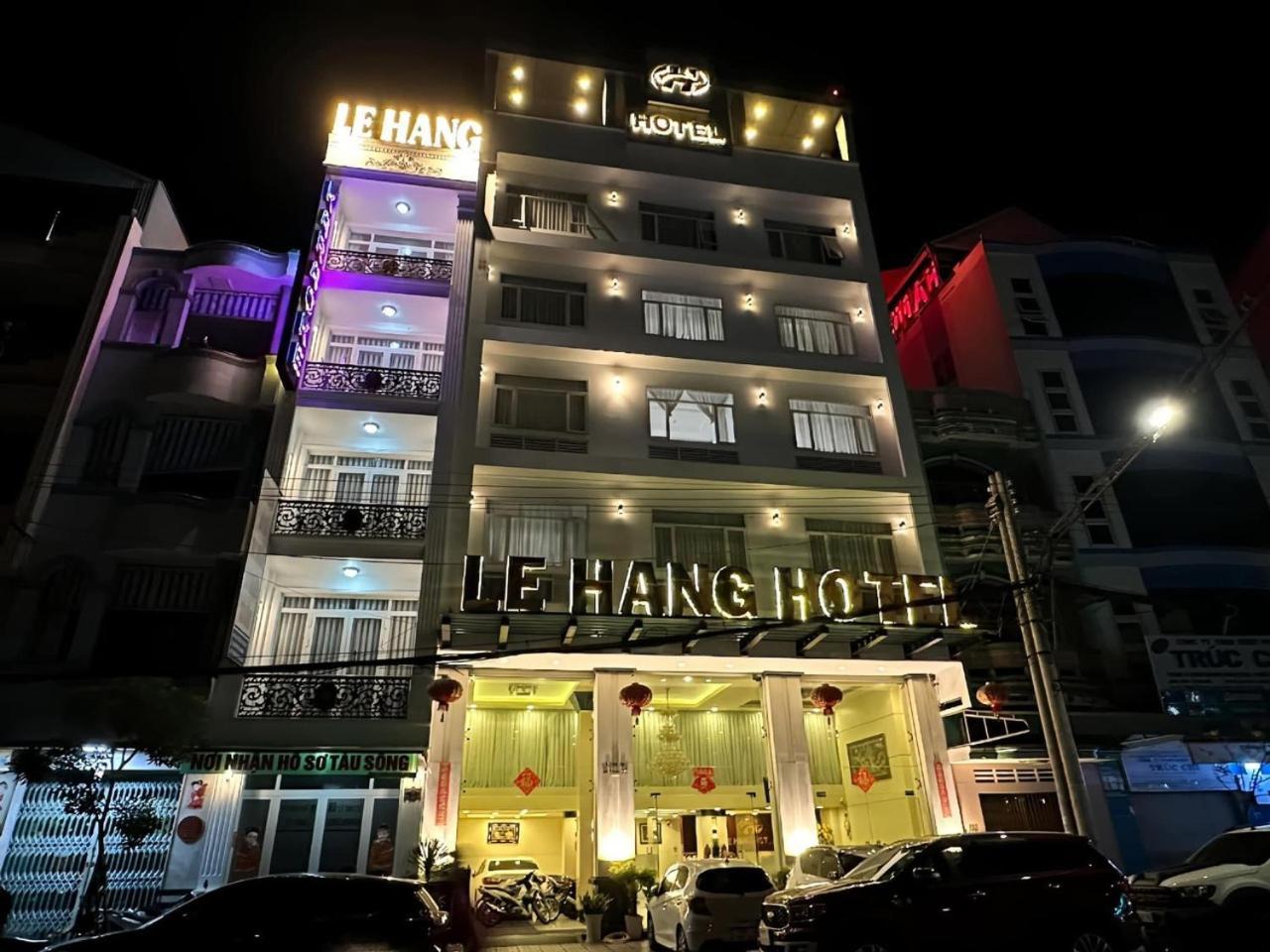 Khach San Le Hang Long Xuyên Kültér fotó